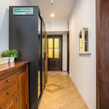 Citystay Retro 5 Min Plaza! בית אירוח *