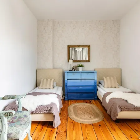 Homestay Citystay Retro 5 Min Plaza!